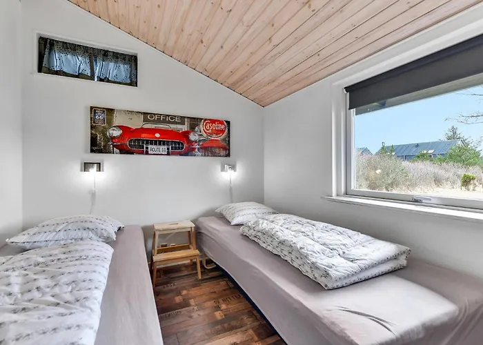بيت للعطل Five-bedroom In