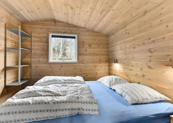 Five-bedroom In * بلوكهوس